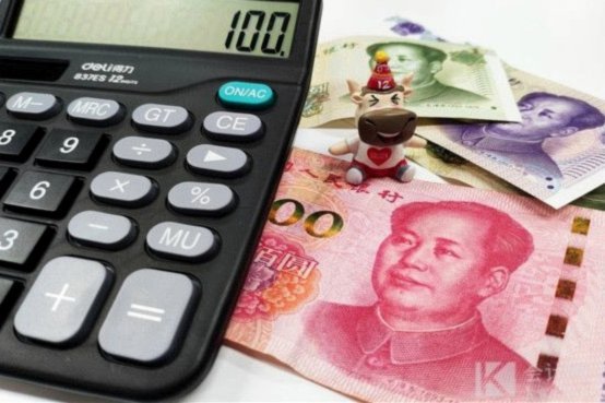 备用金卡里有钱会自动归还吗